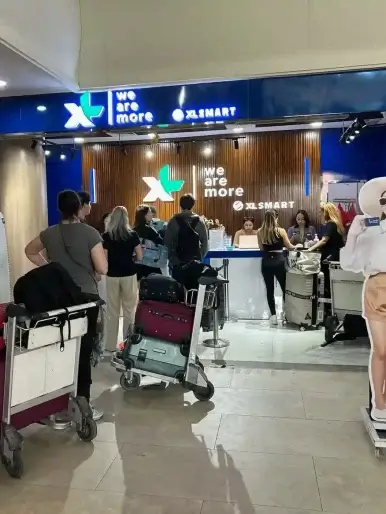 XL store at Bali Airport where tourists pick up SIM card